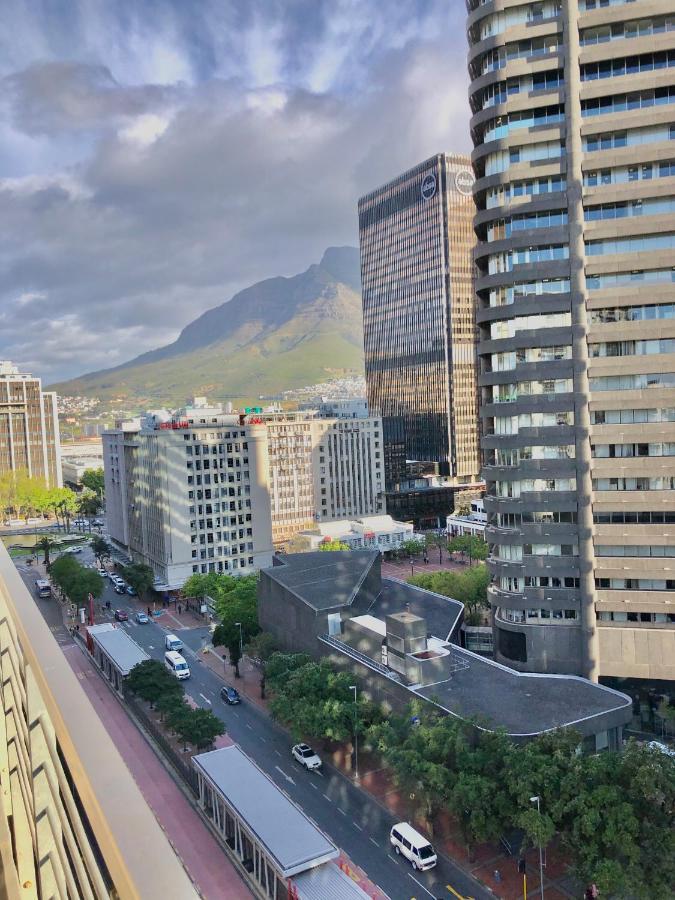 Icon Self Catering Apartment In Cape Town Near Waterfront And Cticc Exterior foto
