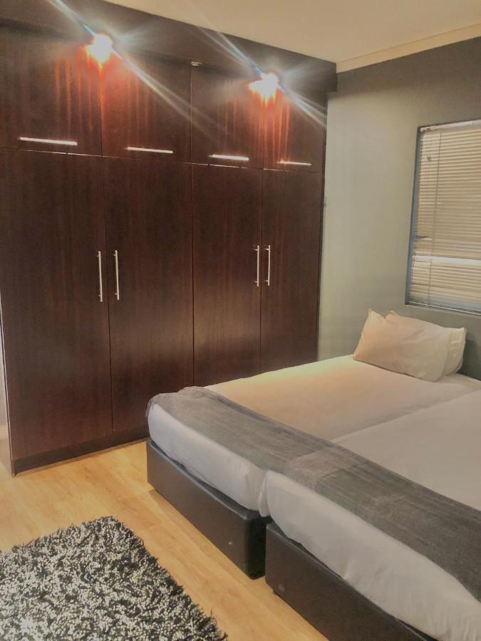 Icon Self Catering Apartment In Cape Town Near Waterfront And Cticc Exterior foto